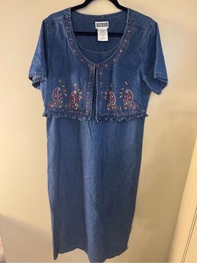 ERIKA & CO Embroidered Denim Y2K Midi Dress LARGE Boho Cottagecore 100% Cotton